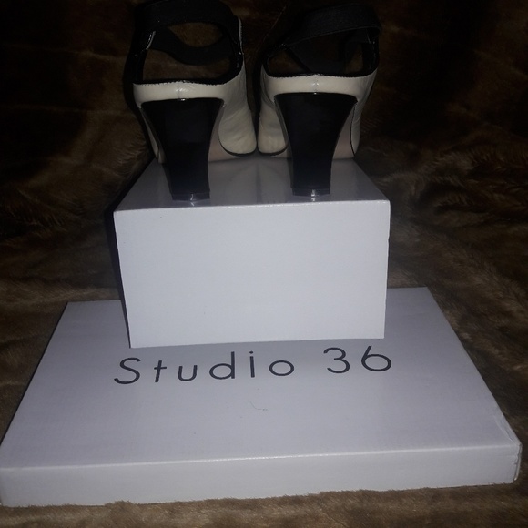 Studio 36 bone  mid heels size 9M - Picture 3 of 5